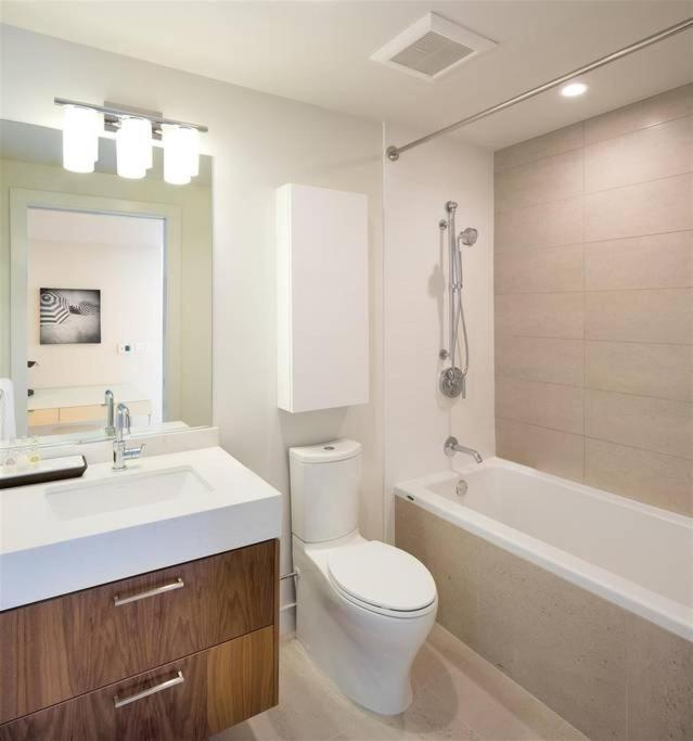 Floor 3 Bed 3 Bath Penthouse Living In Luxury Appartamento *