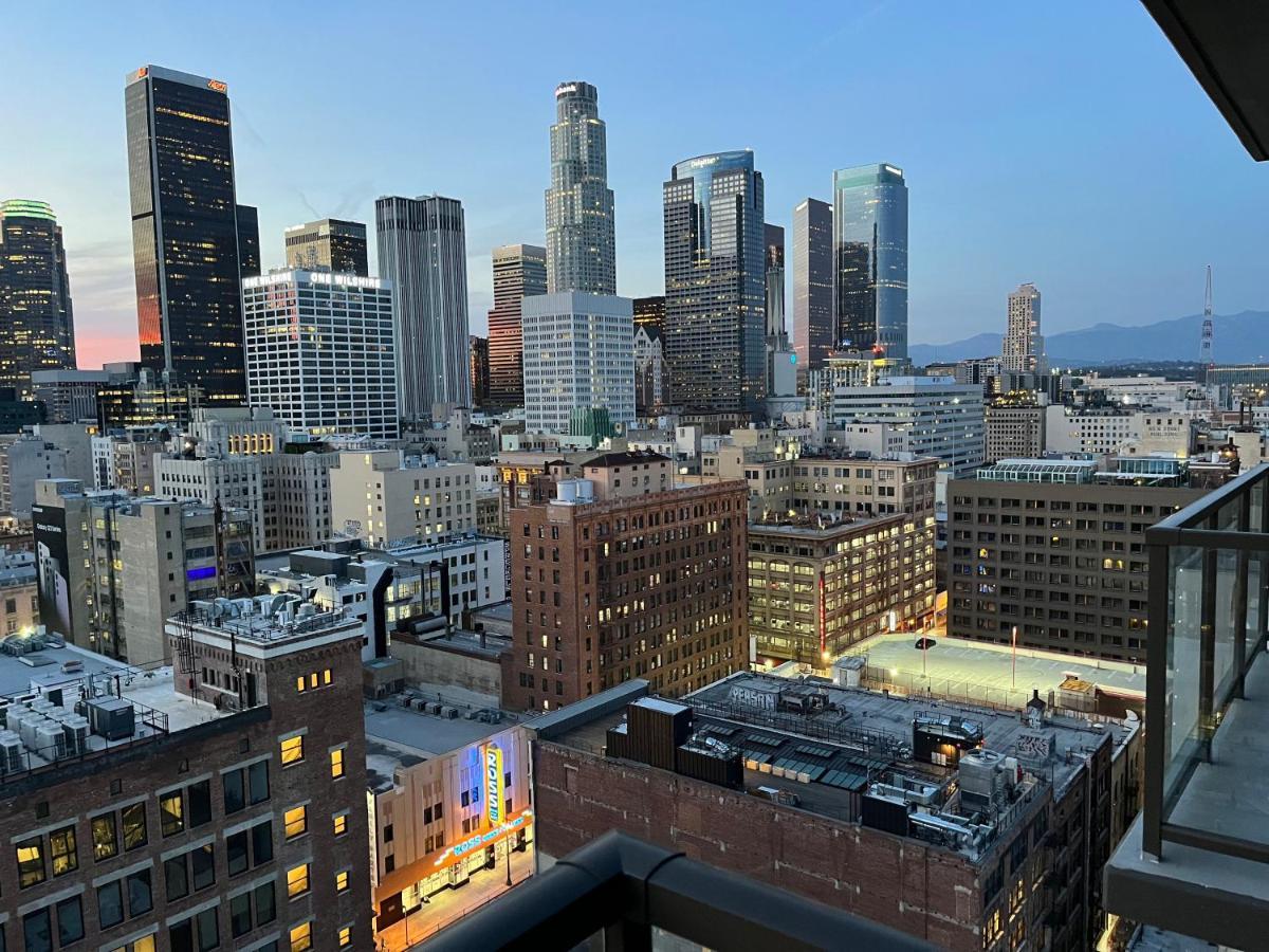 Appartamento Floor 3 Bed 3 Bath Penthouse Living In Luxury *