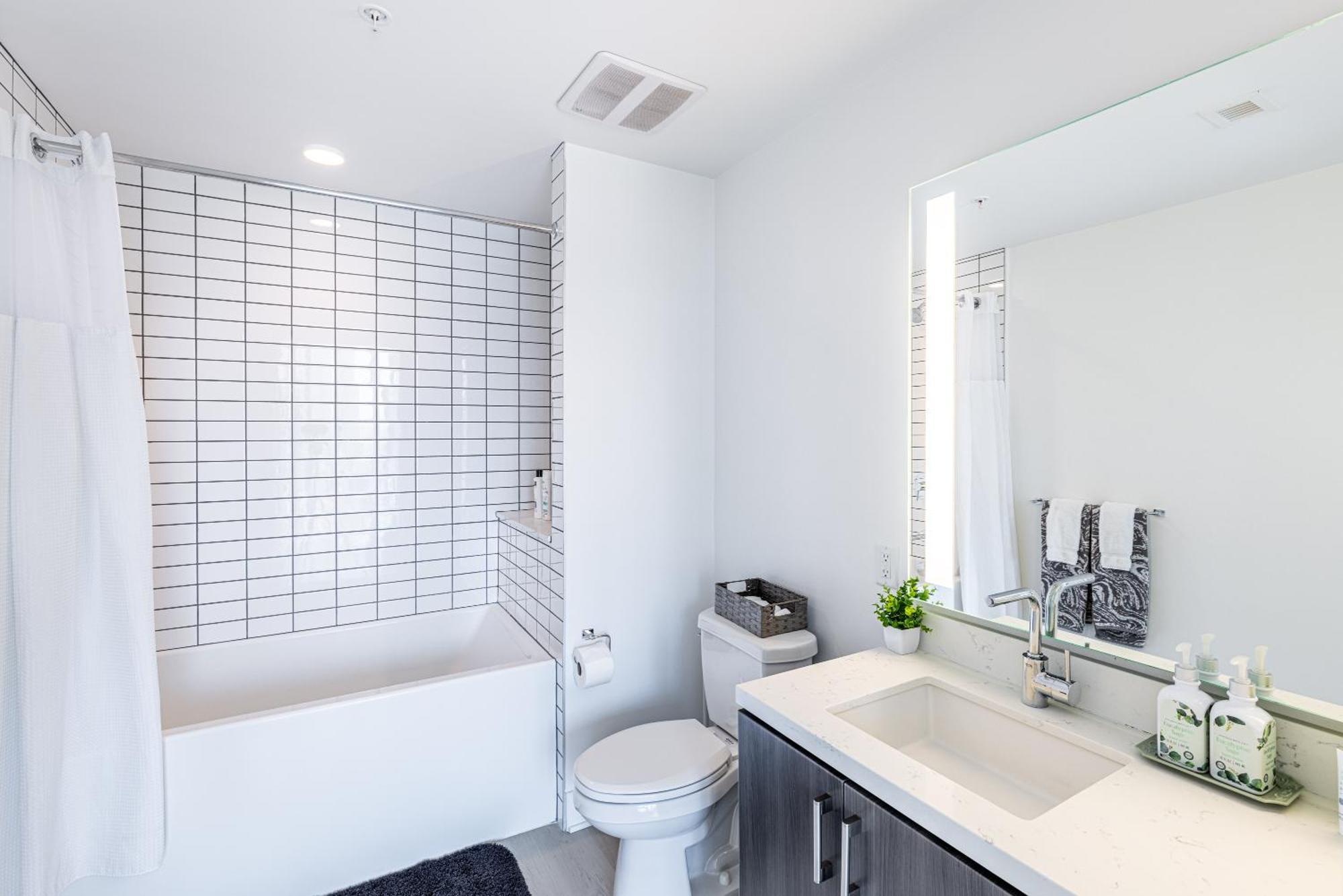 Floor 3 Bed 3 Bath Penthouse Living In Luxury